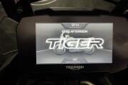 TRIUMPH TIGER 900