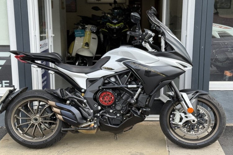 MV AGUSTA TURISMO VELOCE LUSSO