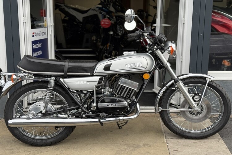 YAMAHA RD 350