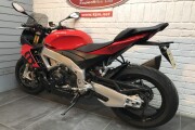APRILIA TUONO 1100 V4