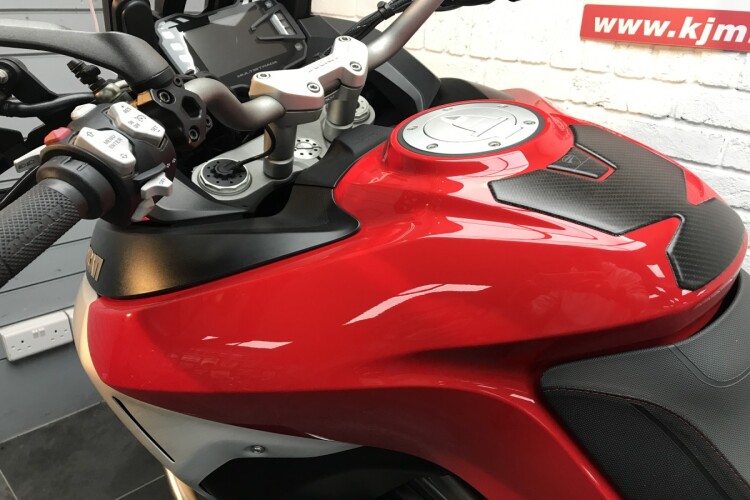 DUCATI MULTISTRADA 1200