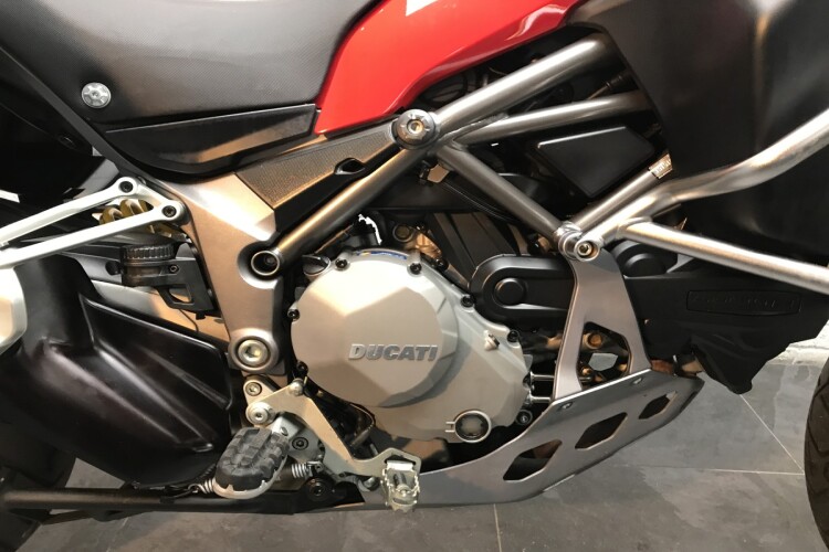 DUCATI MULTISTRADA 1200