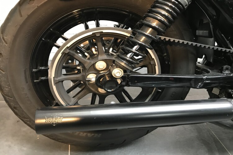 HARLEY-DAVIDSON SPORTSTER