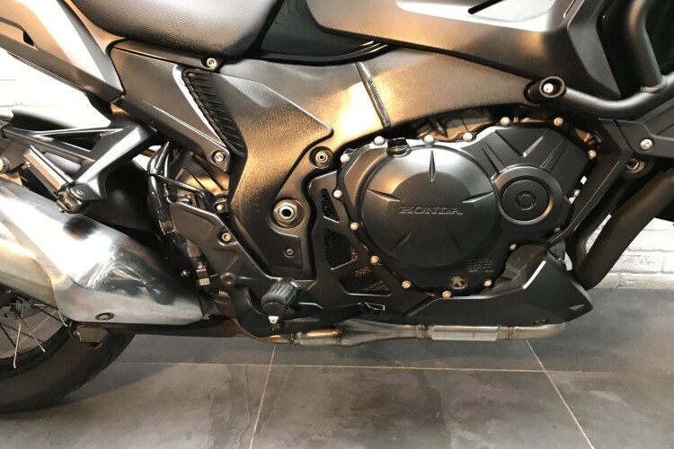 HONDA VFR1200X CROSSTOURER