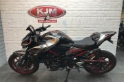 KAWASAKI Z900