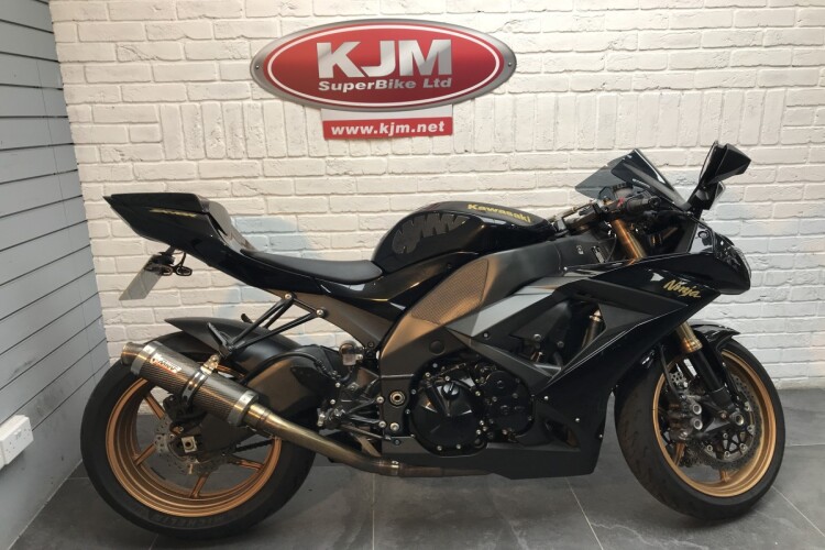 KAWASAKI NINJA ZX-10R