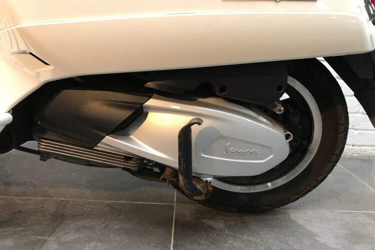PIAGGIO VESPA GTS