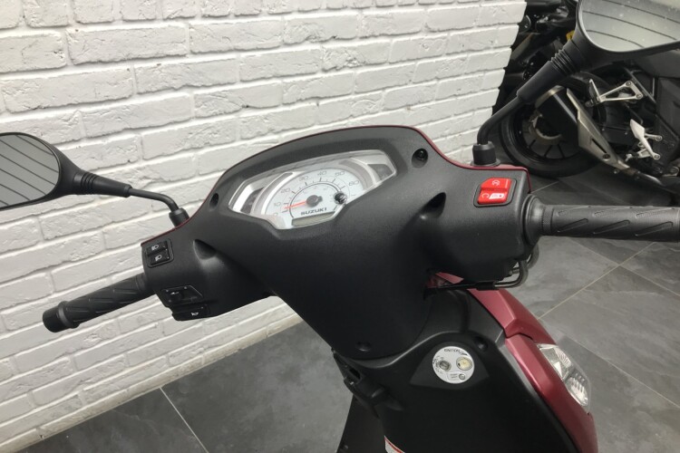 SUZUKI ADDRESS 125
