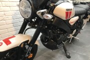 YAMAHA XSR125