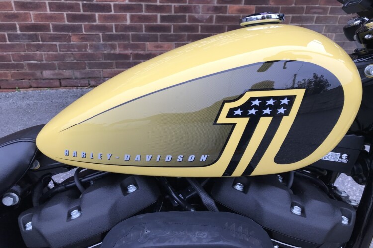 HARLEY-DAVIDSON SOFTAIL