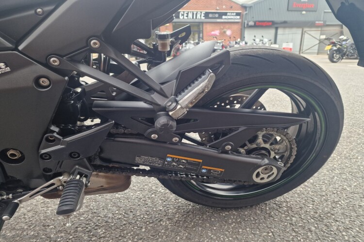 KAWASAKI NINJA 1000SX