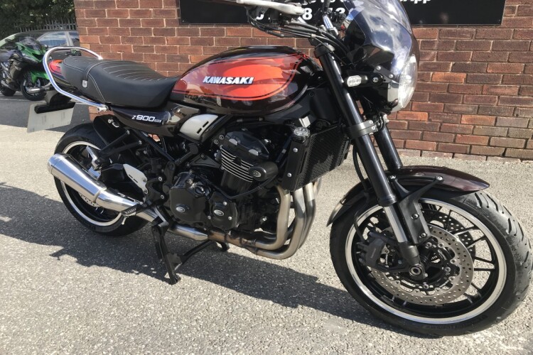 KAWASAKI Z900 RS