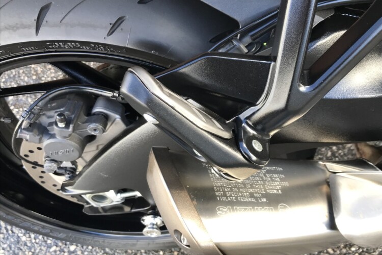 SUZUKI GSX-S1000GT