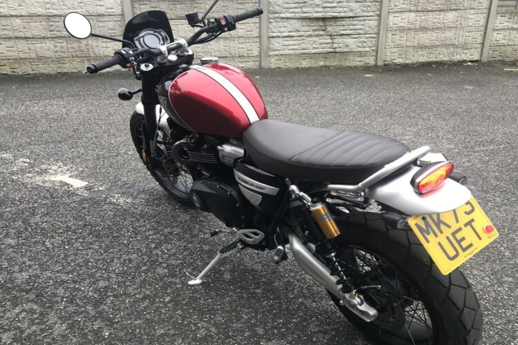 TRIUMPH SCRAMBLER 1200