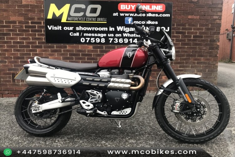 TRIUMPH SCRAMBLER 1200