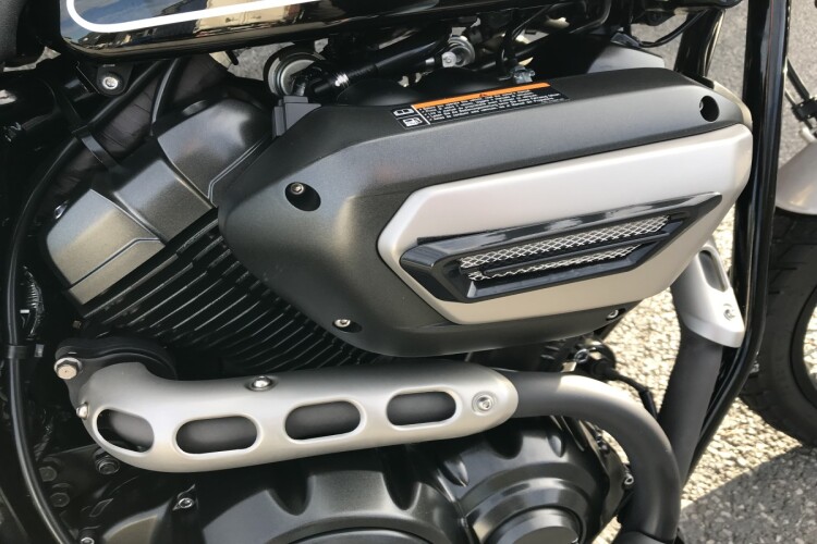 YAMAHA SCR 950