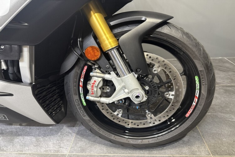 APRILIA TUONO 1100 V4