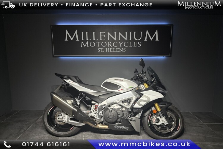 APRILIA TUONO 1100 V4