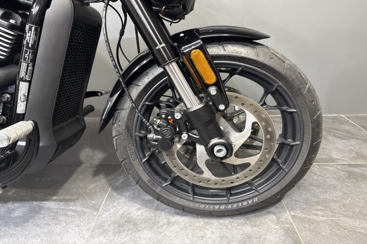 HARLEY-DAVIDSON STREET