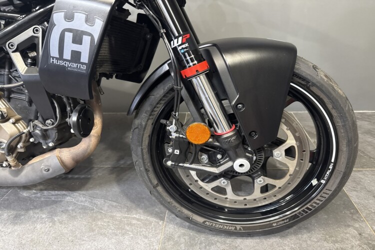 HUSQVARNA VITPILEN 401