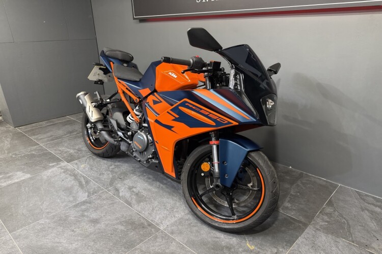 KTM RC 390