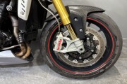 TRIUMPH SPEED TRIPLE 1050