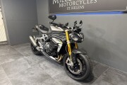 TRIUMPH SPEED TRIPLE 1200