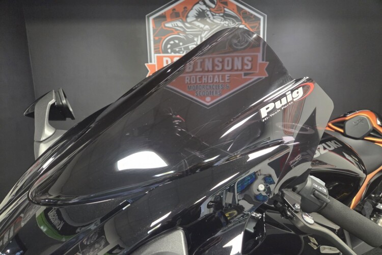 SUZUKI GSX1300R HAYABUSA