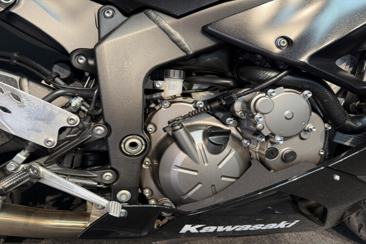 KAWASAKI NINJA ZX-6R for sale