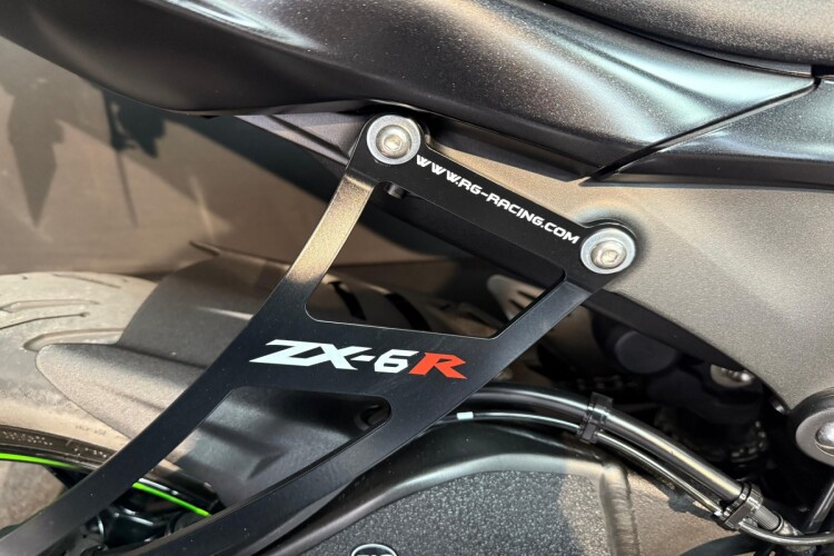 KAWASAKI NINJA ZX-6R