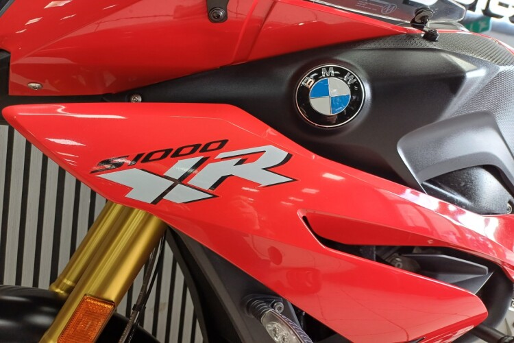 BMW S 1000 XR