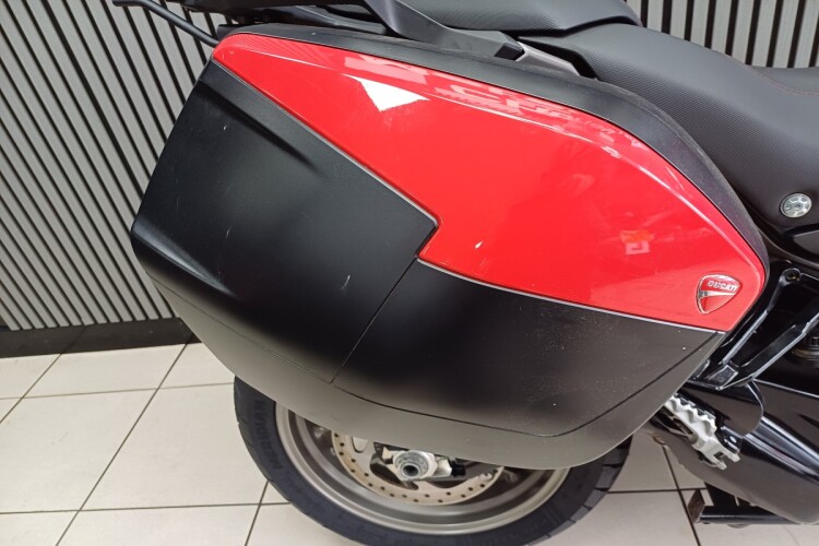 DUCATI MULTISTRADA 950