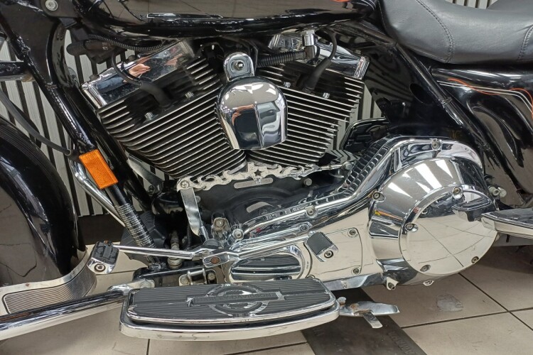 HARLEY-DAVIDSON FXLRS LOW RIDER S