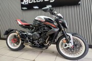 MV AGUSTA BRUTALE 800