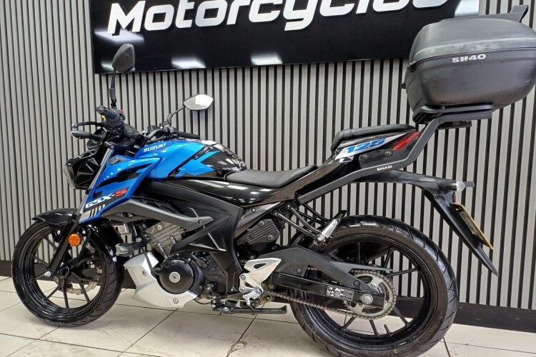SUZUKI GSX-S125
