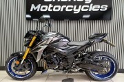 SUZUKI GSX-S750