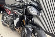 TRIUMPH STREET TRIPLE 765