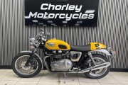 TRIUMPH THRUXTON 865