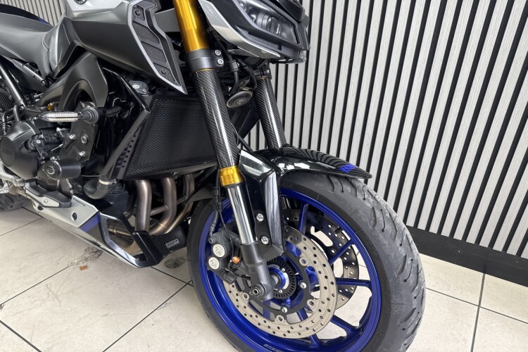 YAMAHA MT-09 SP