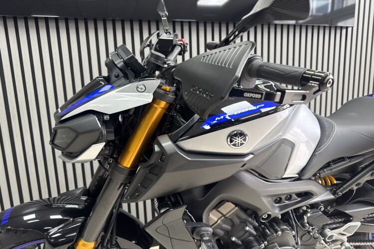YAMAHA MT-09 SP