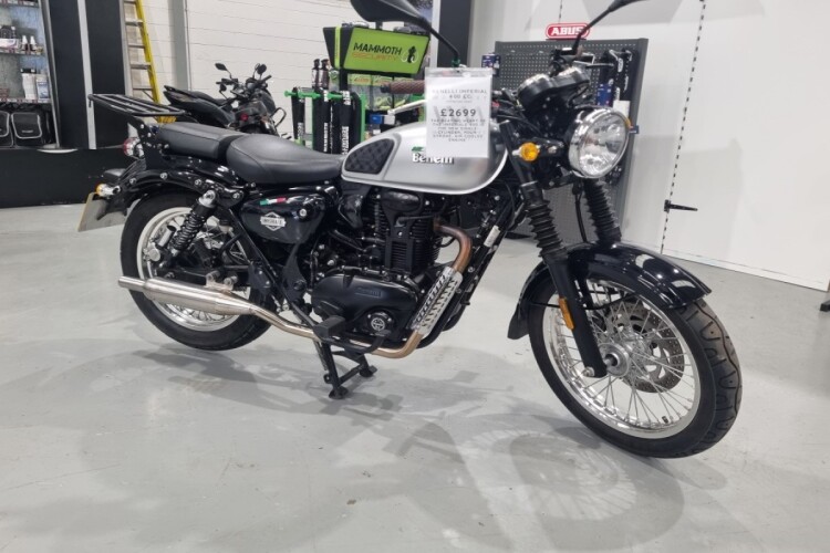 BENELLI IMPERIALE 400 E5