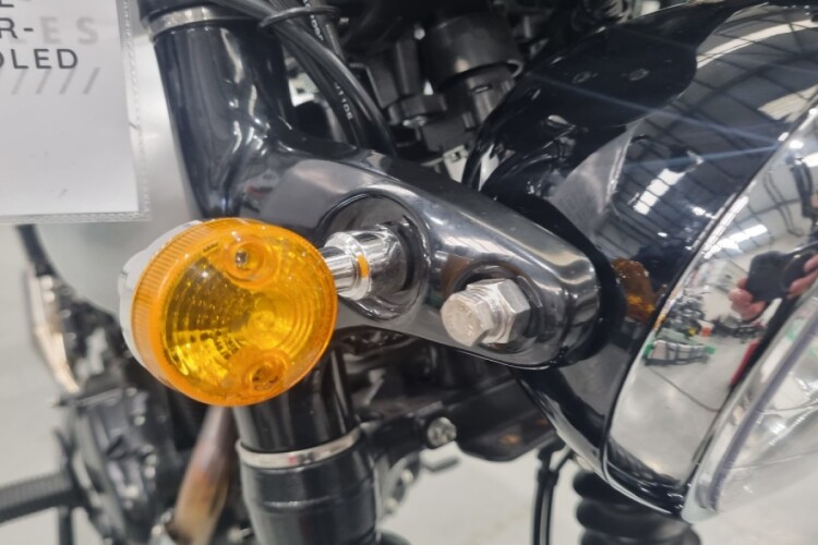 BENELLI IMPERIALE 400 E5