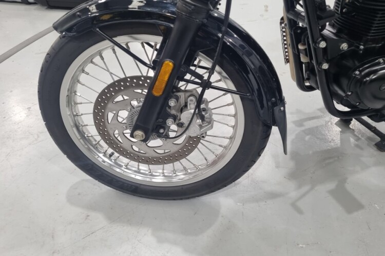 BENELLI IMPERIALE 400 E5