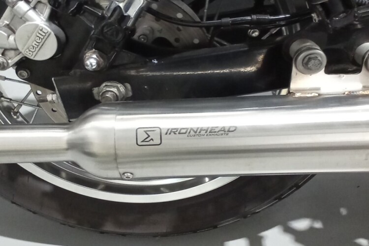 BENELLI IMPERIALE 400 E5