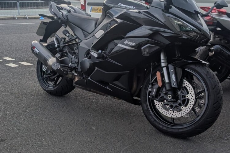 KAWASAKI ZX 1002 KMFNN