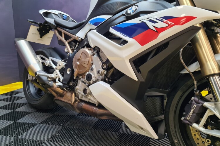 BMW S 1000 R