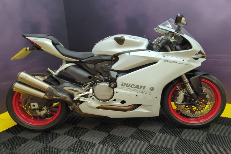DUCATI 959 PANIGALE
