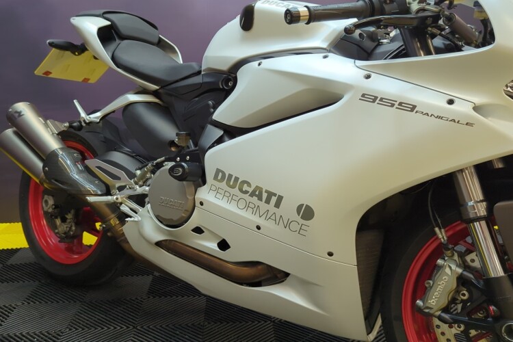 DUCATI 959 PANIGALE