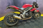 TRIUMPH SPEED TRIPLE 1050