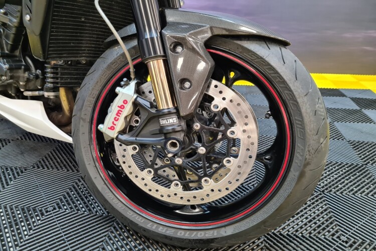 TRIUMPH SPEED TRIPLE 1050 for sale